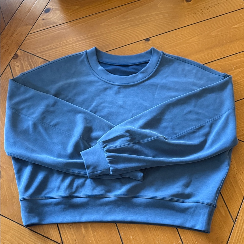 Lululemon Perfectly Oversized Softstreme Crew